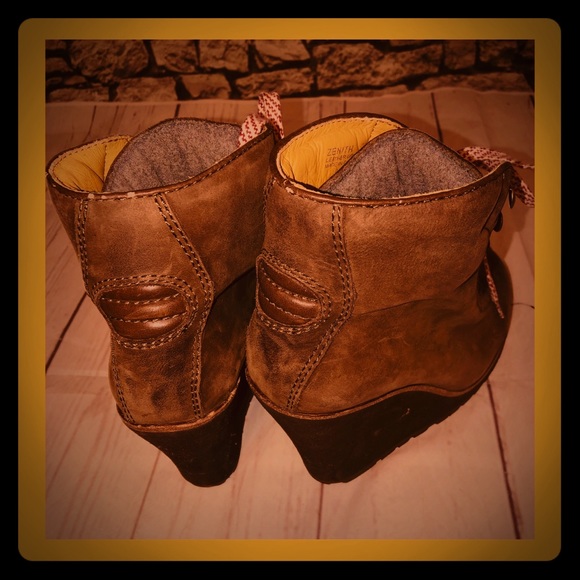 ASH Brown Leather Zenith Boots - Picture 8 of 8